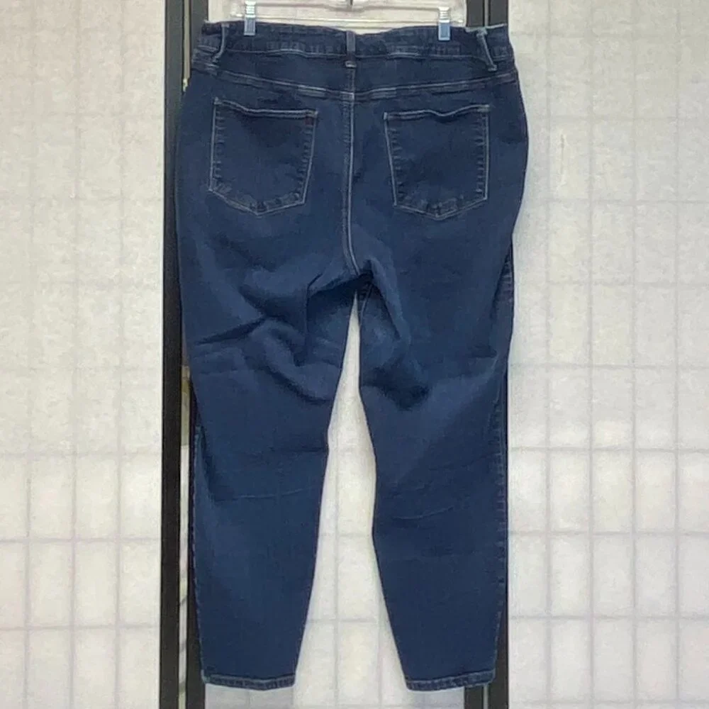 Maurices High Rise Skinny Stretch Jeans Jeggings 22W Short Medium Wash Denim - Picture 2 of 12